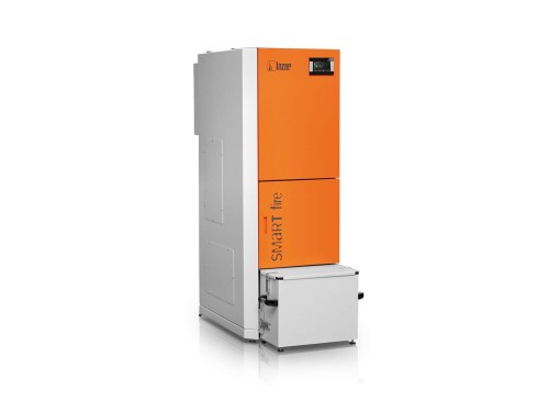 Kocioł na pellet HKS Lazar SmartFire SF11/130 Exclusive 11 kW. Widok skośny, zasobnik 130 l zintegrowany z kotłem