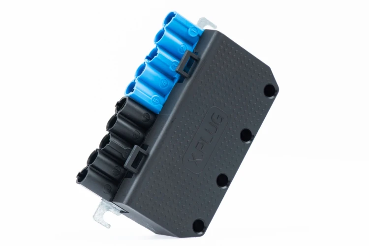 Gniazdo palnika X.PLUG do REVO 35 kW: gniazdo z boku, numeracja gniazd 1–5